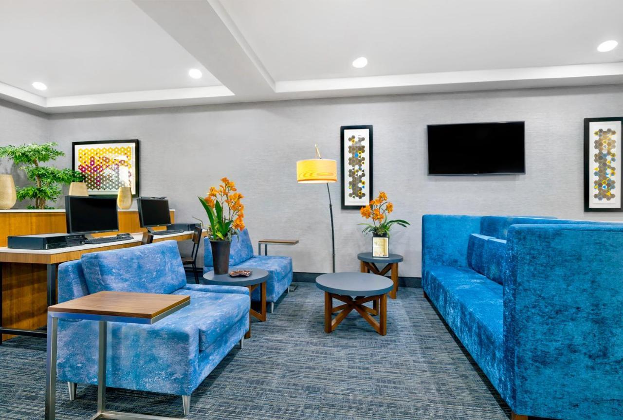 Holiday Inn Express Hotel & Suites Kansas City - Grandview By Ihg Εξωτερικό φωτογραφία